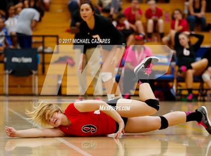 Thumbnail 3 in Fallbrook @ San Pasqual photogallery.