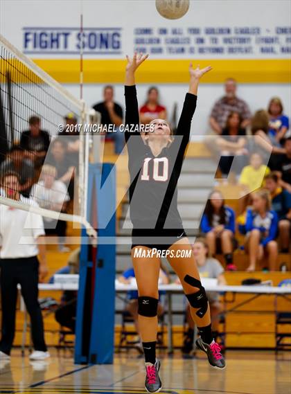 Thumbnail 1 in Fallbrook @ San Pasqual photogallery.