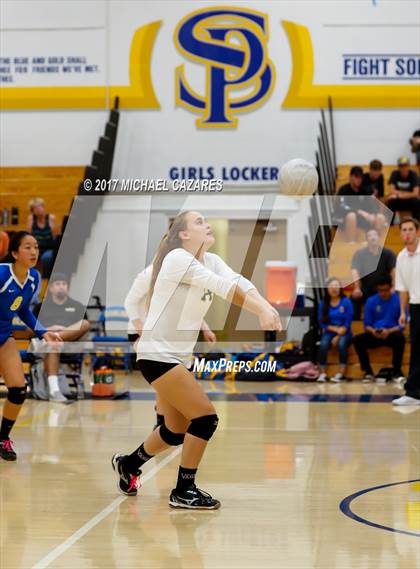 Thumbnail 2 in Fallbrook @ San Pasqual photogallery.
