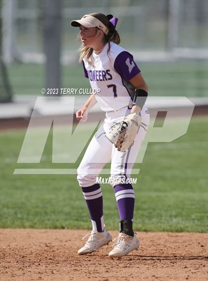Thumbnail 3 in Salem Hills @ Lehi (UHSAA 5A Super Regional) photogallery.