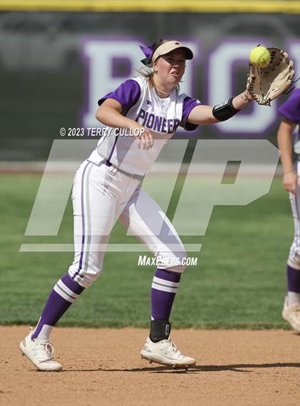 Thumbnail 3 in Salem Hills @ Lehi (UHSAA 5A Super Regional) photogallery.
