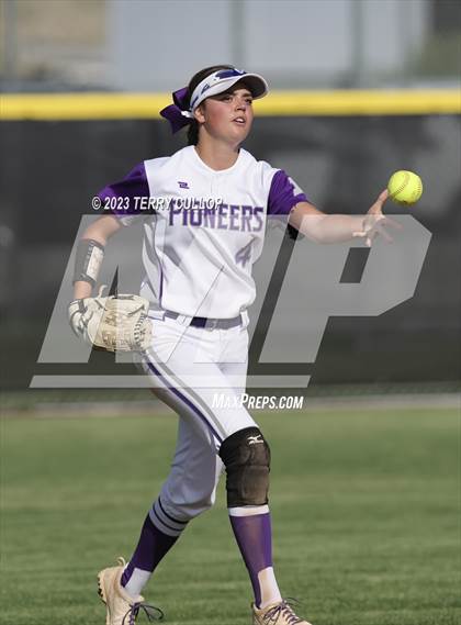 Thumbnail 2 in Salem Hills @ Lehi (UHSAA 5A Super Regional) photogallery.