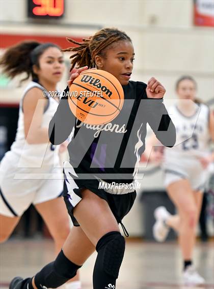 Thumbnail 3 in Sacramento vs. Casa Roble (Lady Bronco Classic) photogallery.