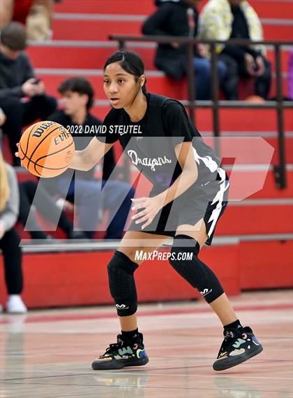 Thumbnail 3 in Sacramento vs. Casa Roble (Lady Bronco Classic) photogallery.