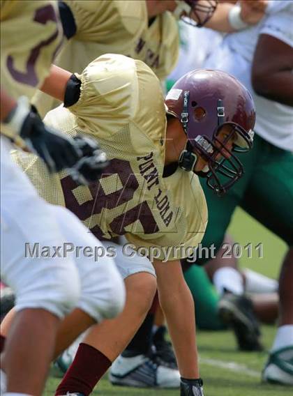 Thumbnail 3 in JV: Lincoln @ Point Loma photogallery.