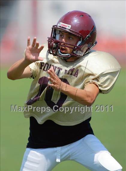 Thumbnail 1 in JV: Lincoln @ Point Loma photogallery.