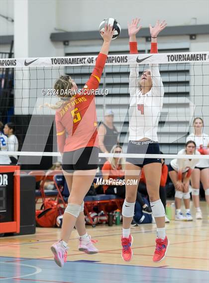 Thumbnail 3 in Chico vs. Westminster Academy (Nike TOC Southwest) photogallery.