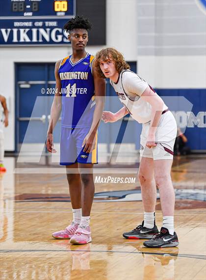 Thumbnail 1 in Silsbee vs Washington (UIL 4A Reg III Final) photogallery.