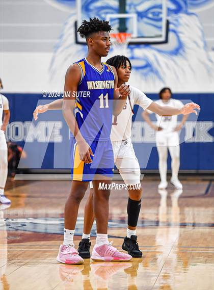 Thumbnail 2 in Silsbee vs Washington (UIL 4A Reg III Final) photogallery.