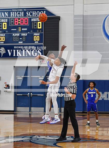 Thumbnail 1 in Silsbee vs Washington (UIL 4A Reg III Final) photogallery.