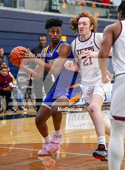 Thumbnail 1 in Silsbee vs Washington (UIL 4A Reg III Final) photogallery.