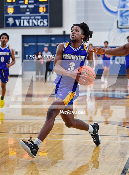 Thumbnail 3 in Silsbee vs Washington (UIL 4A Reg III Final) photogallery.