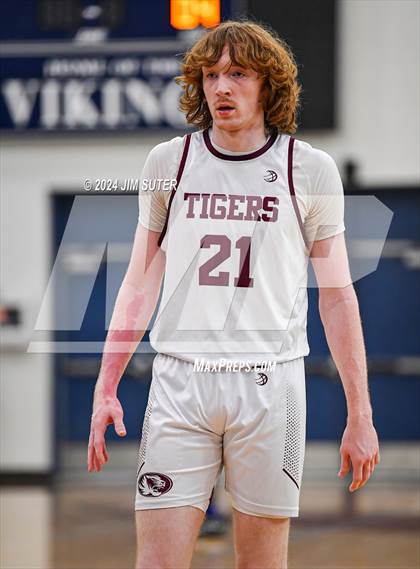 Thumbnail 2 in Silsbee vs Washington (UIL 4A Reg III Final) photogallery.