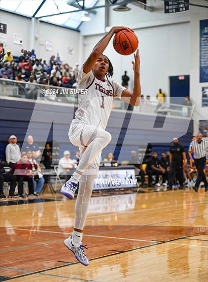 Thumbnail 1 in Silsbee vs Washington (UIL 4A Reg III Final) photogallery.