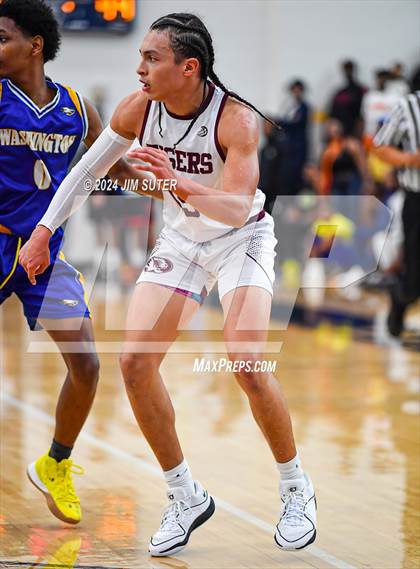 Thumbnail 1 in Silsbee vs Washington (UIL 4A Reg III Final) photogallery.