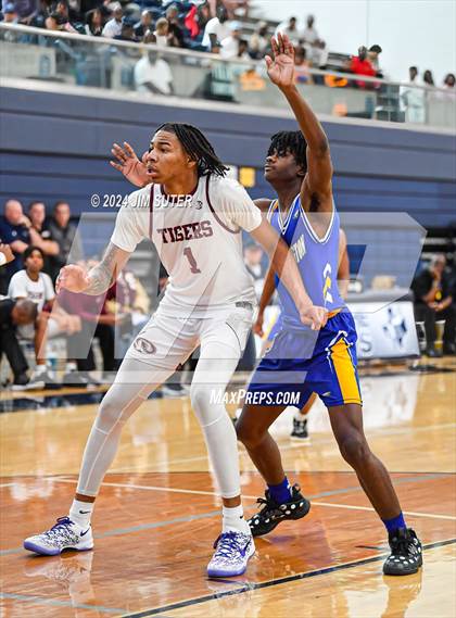 Thumbnail 1 in Silsbee vs Washington (UIL 4A Reg III Final) photogallery.