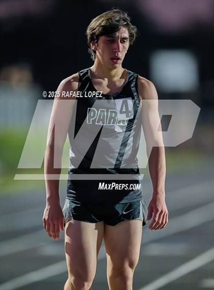 Thumbnail 3 in Dog Pound Invitational (1600 Meter) photogallery.