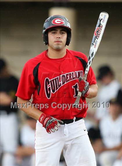 Thumbnail 1 in McQuaid Jesuit vs. Guilderland (NYSPHSAA Class AA Semifinal) photogallery.