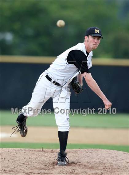 Thumbnail 1 in McQuaid Jesuit vs. Guilderland (NYSPHSAA Class AA Semifinal) photogallery.