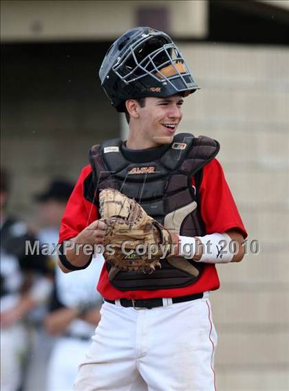 Thumbnail 3 in McQuaid Jesuit vs. Guilderland (NYSPHSAA Class AA Semifinal) photogallery.