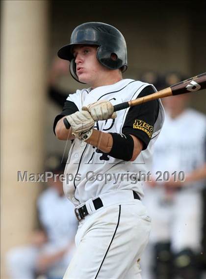 Thumbnail 1 in McQuaid Jesuit vs. Guilderland (NYSPHSAA Class AA Semifinal) photogallery.