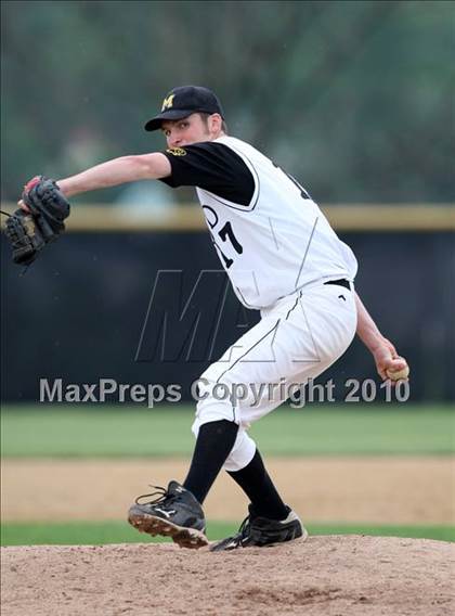 Thumbnail 2 in McQuaid Jesuit vs. Guilderland (NYSPHSAA Class AA Semifinal) photogallery.