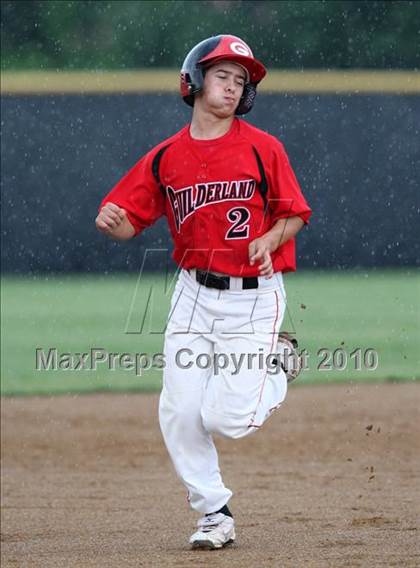 Thumbnail 2 in McQuaid Jesuit vs. Guilderland (NYSPHSAA Class AA Semifinal) photogallery.