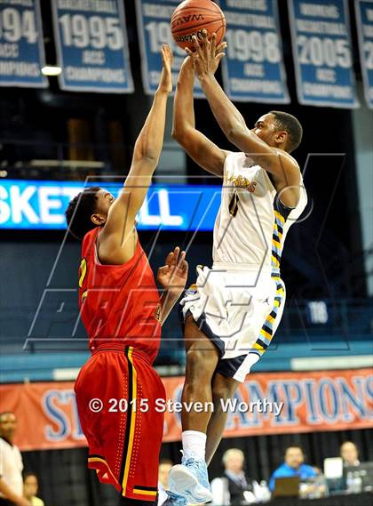 Thumbnail 2 in Winston-Salem Prep vs East Carteret (NCHSAA 1A Final) photogallery.