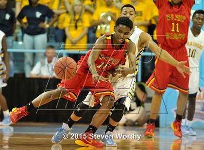 Thumbnail 3 in Winston-Salem Prep vs East Carteret (NCHSAA 1A Final) photogallery.