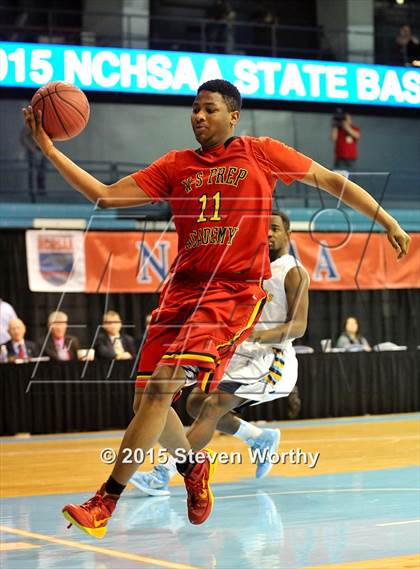 Thumbnail 3 in Winston-Salem Prep vs East Carteret (NCHSAA 1A Final) photogallery.