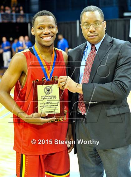 Thumbnail 3 in Winston-Salem Prep vs East Carteret (NCHSAA 1A Final) photogallery.