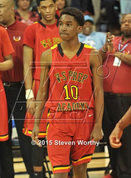 Thumbnail 2 in Winston-Salem Prep vs East Carteret (NCHSAA 1A Final) photogallery.