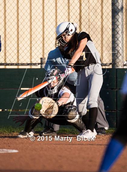 Thumbnail 3 in Sierra @ Enochs photogallery.