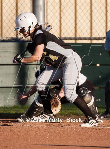 Thumbnail 1 in Sierra @ Enochs photogallery.
