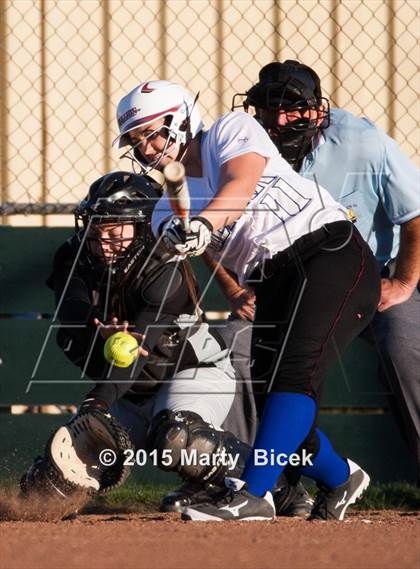 Thumbnail 1 in Sierra @ Enochs photogallery.