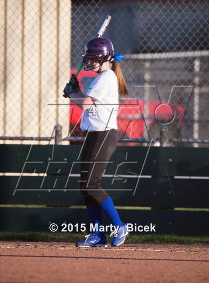 Thumbnail 1 in Sierra @ Enochs photogallery.