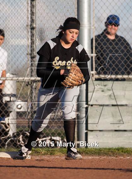 Thumbnail 1 in Sierra @ Enochs photogallery.