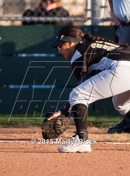 Thumbnail 3 in Sierra @ Enochs photogallery.