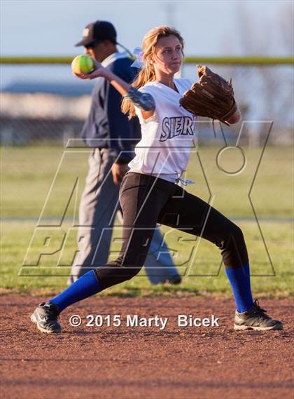 Thumbnail 1 in Sierra @ Enochs photogallery.