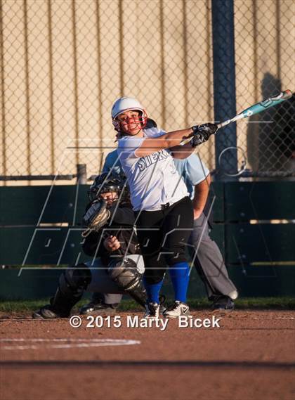 Thumbnail 1 in Sierra @ Enochs photogallery.