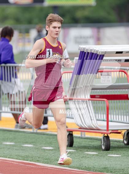 Thumbnail 1 in LHSAA District 7-5A(District Track Meet) photogallery.