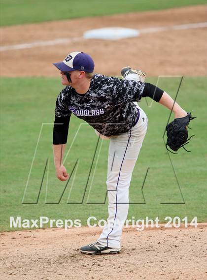 Thumbnail 1 in Douglass vs. Flatonia (UIL 1A Final) photogallery.