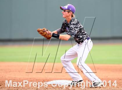 Thumbnail 3 in Douglass vs. Flatonia (UIL 1A Final) photogallery.