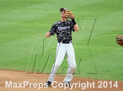 Thumbnail 2 in Douglass vs. Flatonia (UIL 1A Final) photogallery.