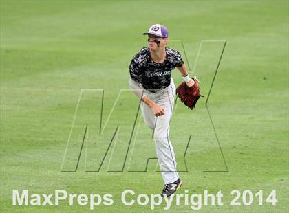 Thumbnail 2 in Douglass vs. Flatonia (UIL 1A Final) photogallery.