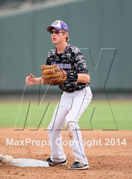 Thumbnail 2 in Douglass vs. Flatonia (UIL 1A Final) photogallery.