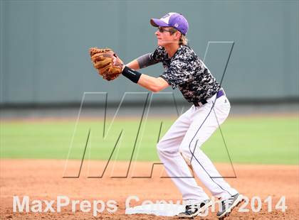 Thumbnail 1 in Douglass vs. Flatonia (UIL 1A Final) photogallery.