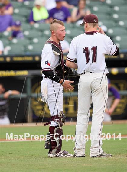 Thumbnail 2 in Douglass vs. Flatonia (UIL 1A Final) photogallery.