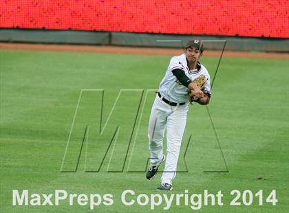 Thumbnail 3 in Douglass vs. Flatonia (UIL 1A Final) photogallery.