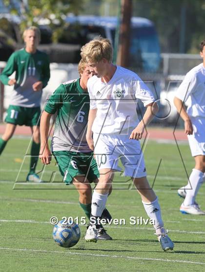 Thumbnail 2 in Sage Hill vs. Coronado (CIF SoCal Regional D4 Semifinal) photogallery.